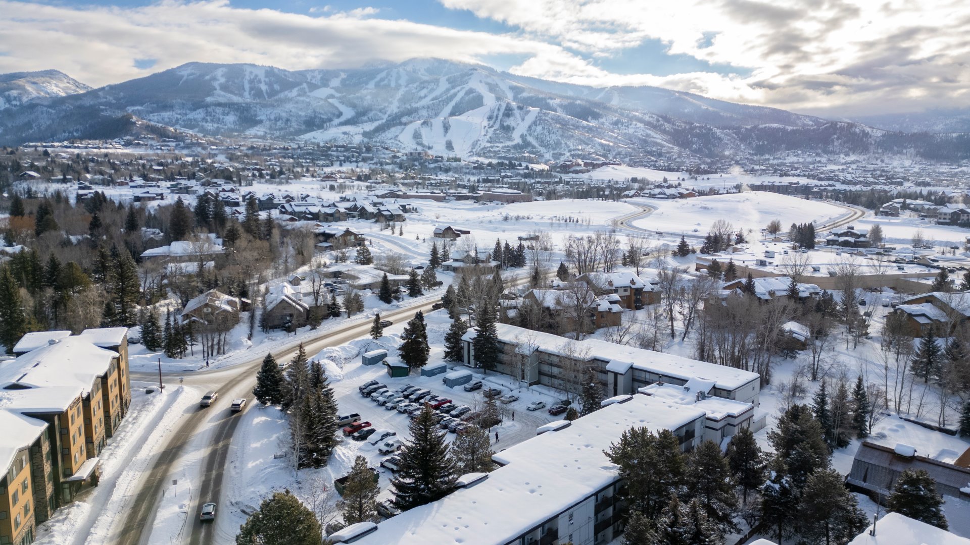 steamboat springs winter mountain