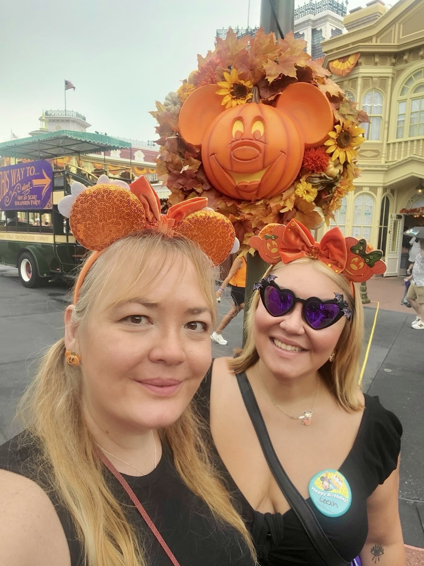two women taking a selfie